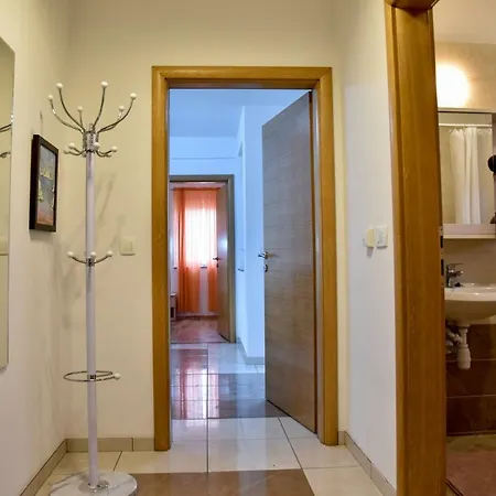 Apartament Stella *