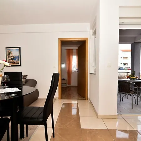 Apartman Stella Zára