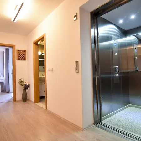 Stella Apartman